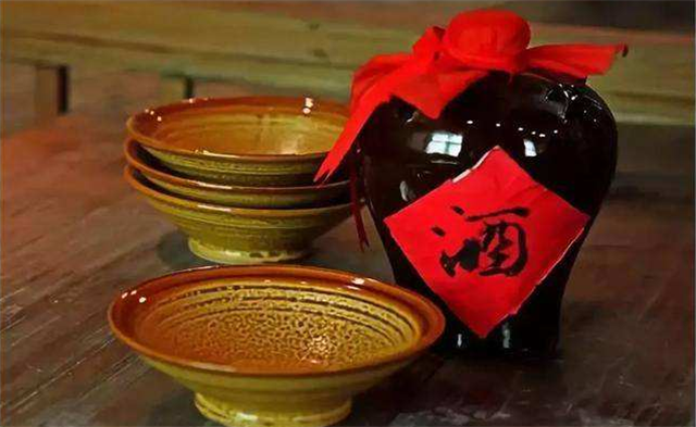 白酒到底哪里好喝？這么多人喜歡！