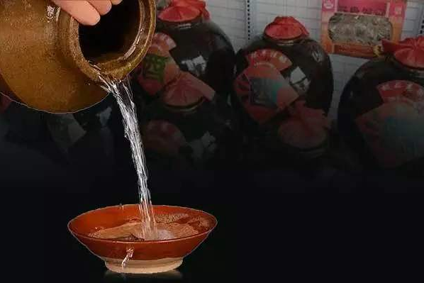 存散白酒知識(shí)：散裝白酒儲(chǔ)存一定要注意這些事情