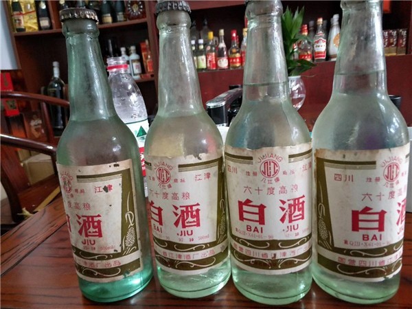 醬香老酒和新酒怎么勾兌才好喝？什么時間勾兌比較好