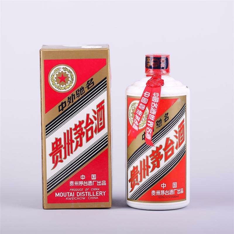 為什么飛天茅臺比五星茅臺多兩個小酒杯？有什么作用？