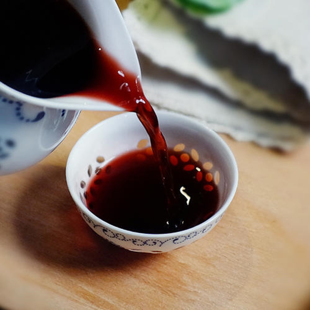 女人喝桑葚酒有哪些好處？女人每天喝一杯桑葚酒的好處