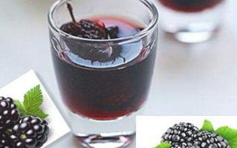 新鮮桑葚能泡白酒嗎？白酒泡桑葚有什么功效？