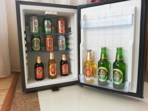 如何快速給啤酒降溫？啤酒可以放冰箱嗎？