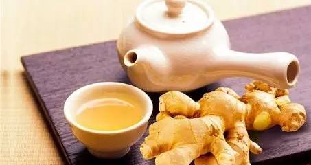 生姜泡酒有什么功效？生姜怎么泡酒？