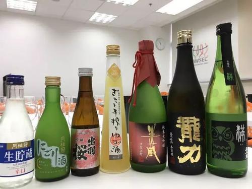 清酒如何配餐？哪些食物可以搭配清酒？