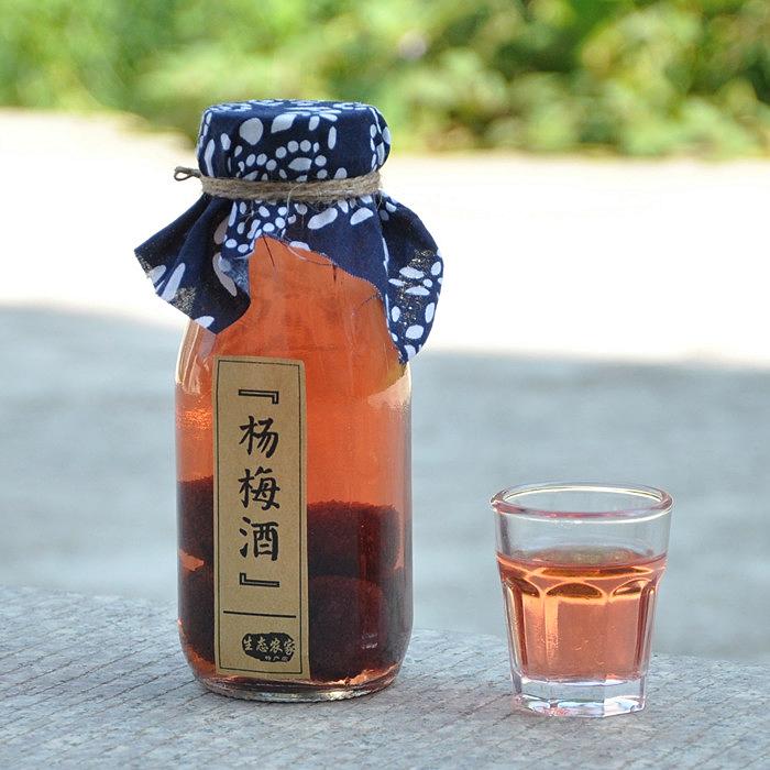 楊梅酒太酸了怎么辦，楊梅酒放久了還能喝嗎？