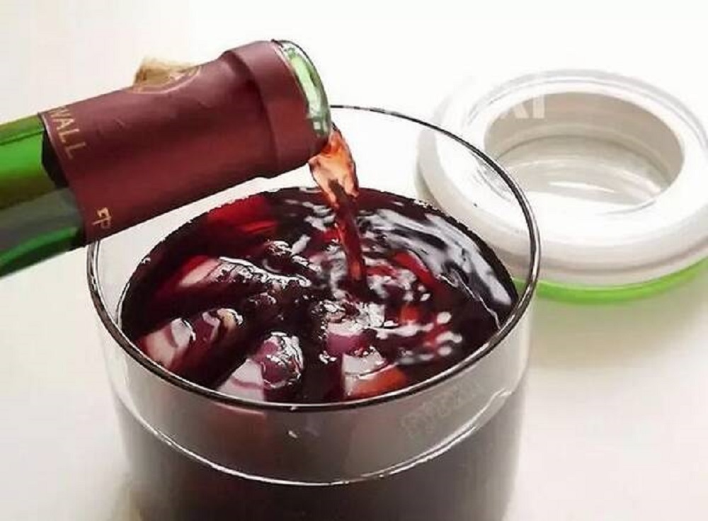 洋蔥泡酒的功效與作用，洋蔥泡酒的做法