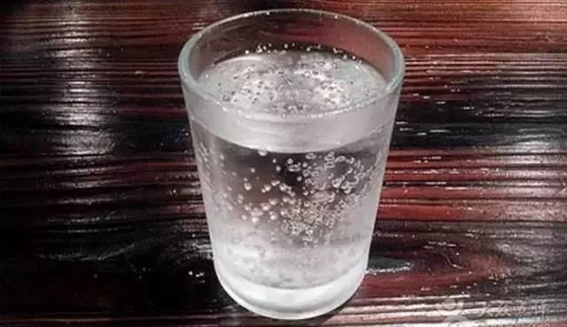白酒加雪碧能喝嗎？白酒兌雪碧可以喝嗎？