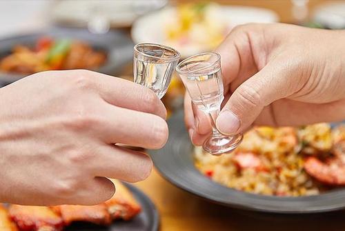 馥郁香型白酒有什么特色？馥郁香型白酒的代表是什么酒？