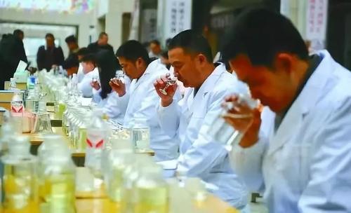 白酒香味越重越好嗎？白酒香味重能說明什么問題？