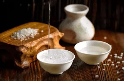 草原白酒怎么樣？草原白酒有多少度？