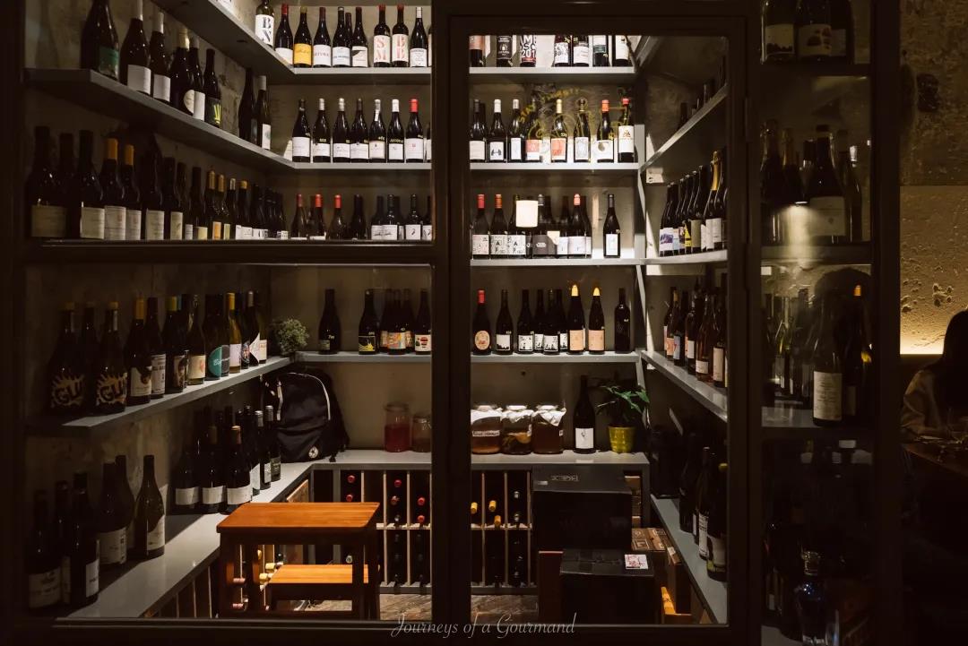 萄酒餐吧一年內激增3倍，酒水加價率遠低于西餐廳