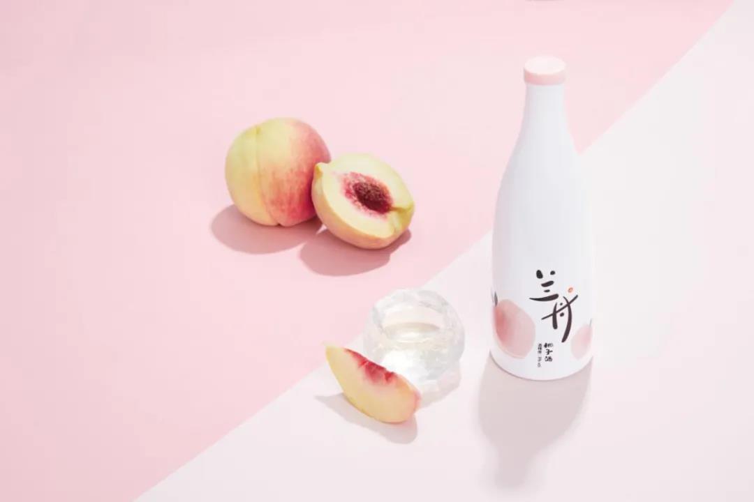 果酒新品牌“蘭舟”會(huì)是下個(gè)爆款嗎？