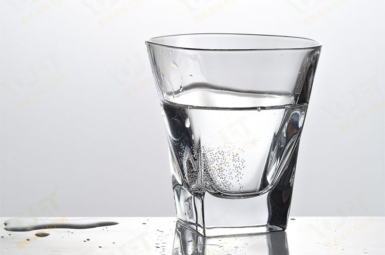 白酒混搭飲用可以嗎？白酒是否可以搭配紅酒飲用？