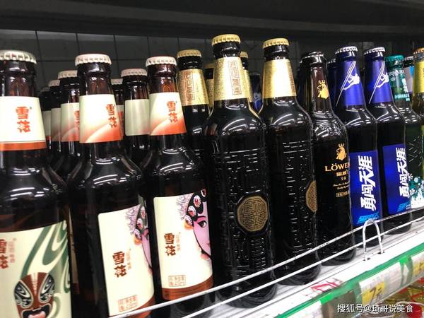 巴黎一杯啤酒多少錢(qián)一瓶(一瓶啤酒多少錢(qián)?)