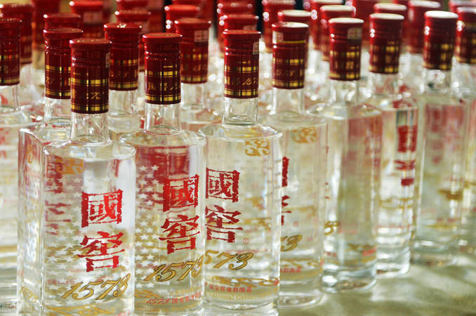 瀘州白酒營(yíng)銷(xiāo)公司(瀘州白酒廠家)